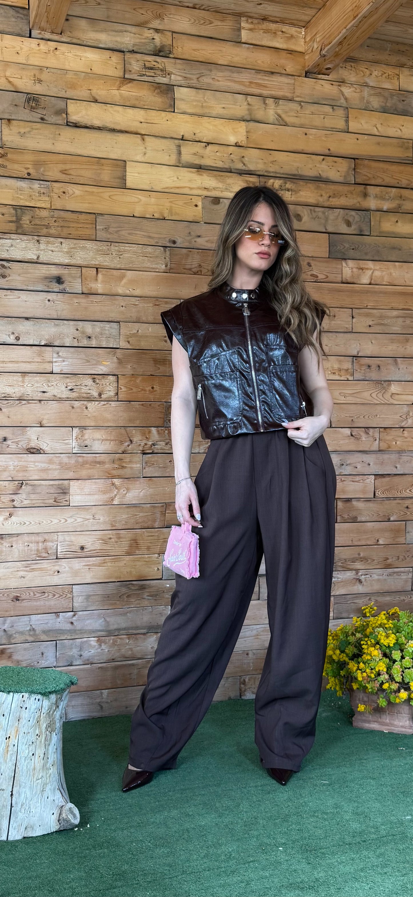 Smanicato in ecopelle foderato all’interno