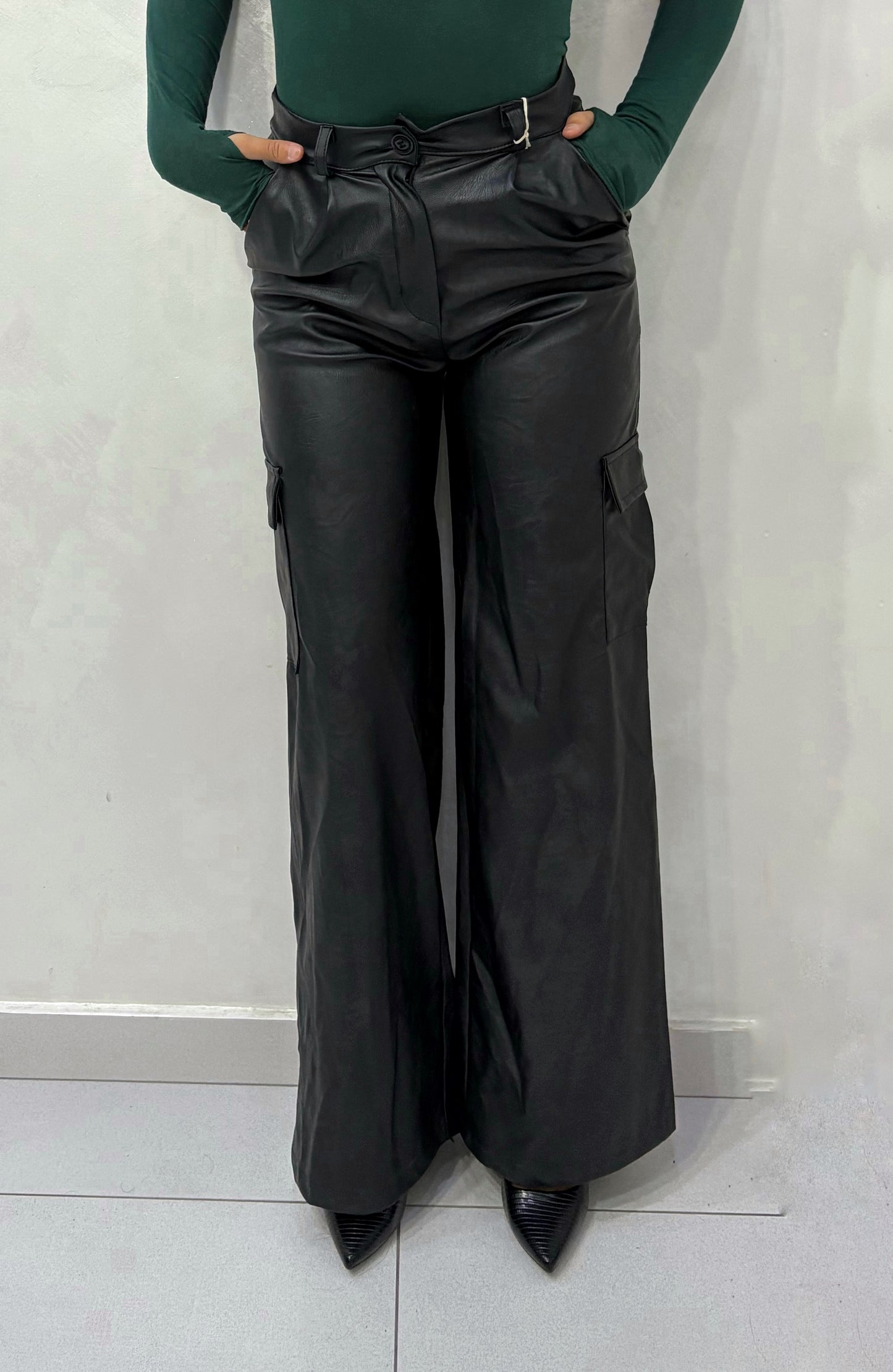 Pantalone in ecopelle