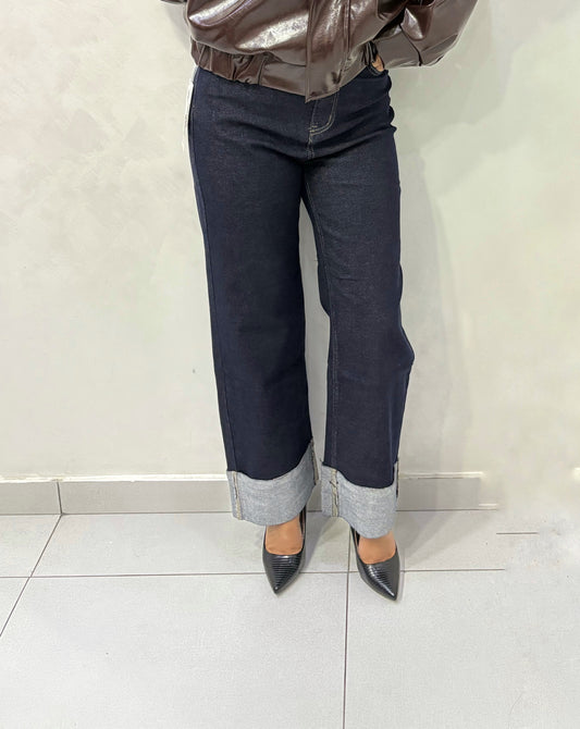 Jeans con piegone