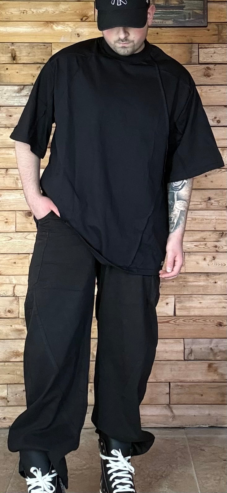 T SHIRT ESSENTIAL NERA