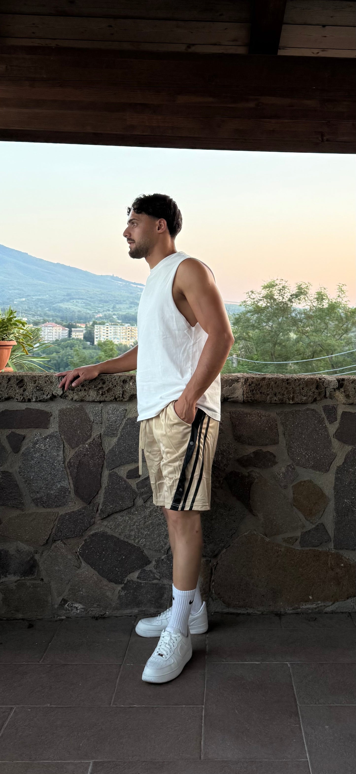 SHORTS SPORT BEIGE