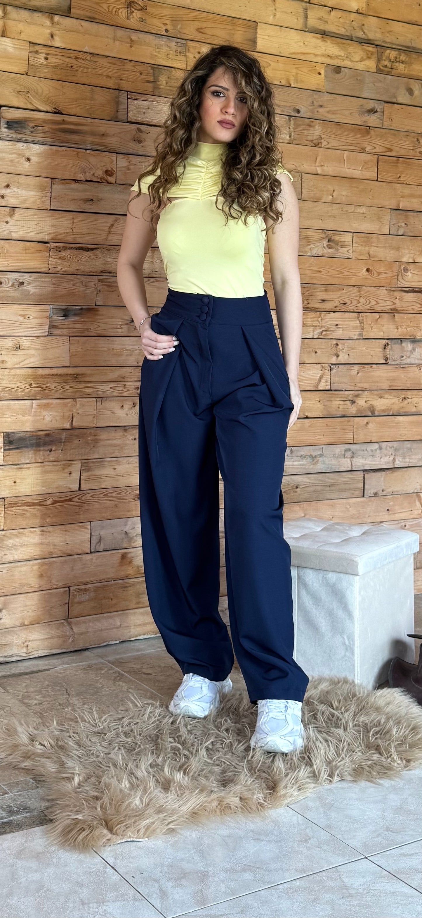 Pantalone Many